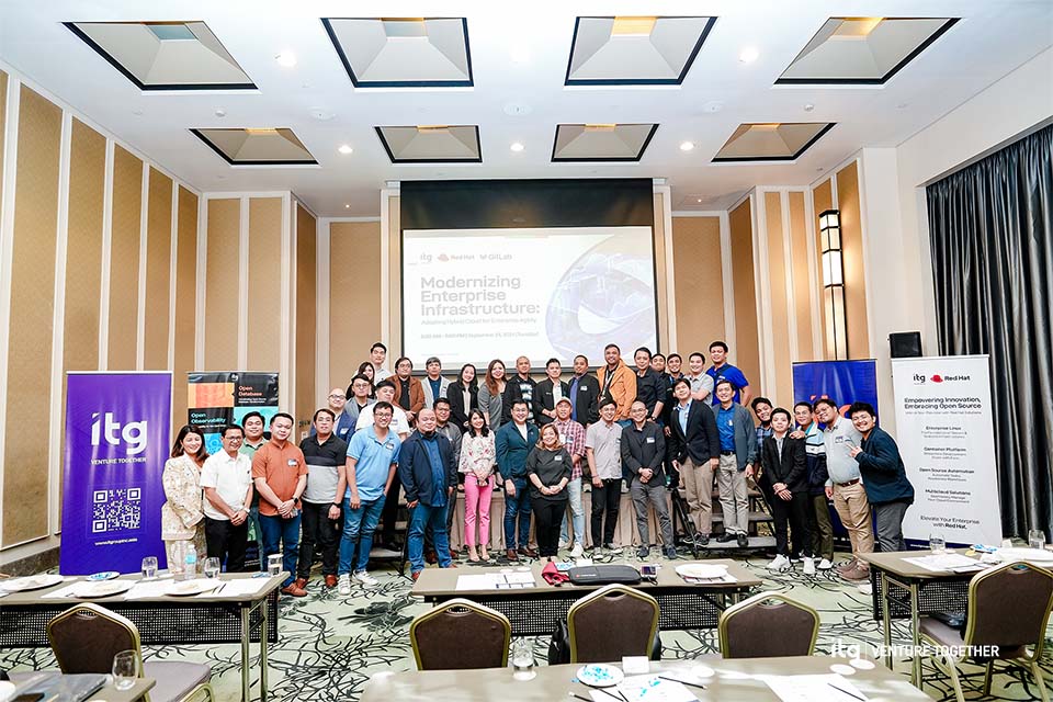 Open Source Modernizing Enterprise Infrastructure Summit Pictures